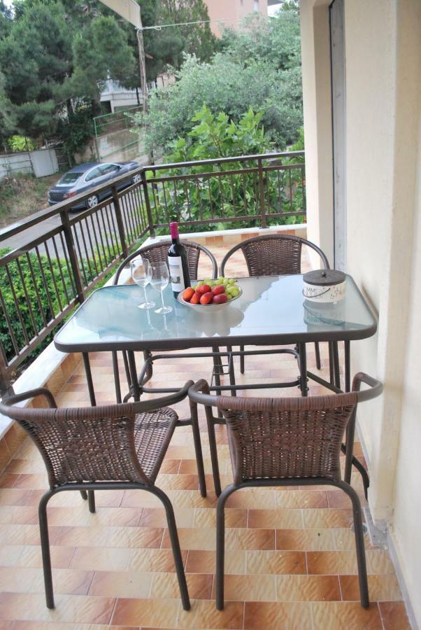 Cornelia Apartment Palaiontsiflikion Luaran gambar