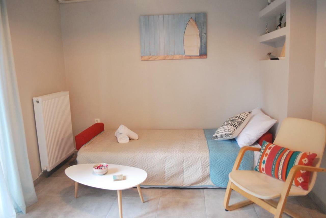Cornelia Apartment Palaiontsiflikion Luaran gambar